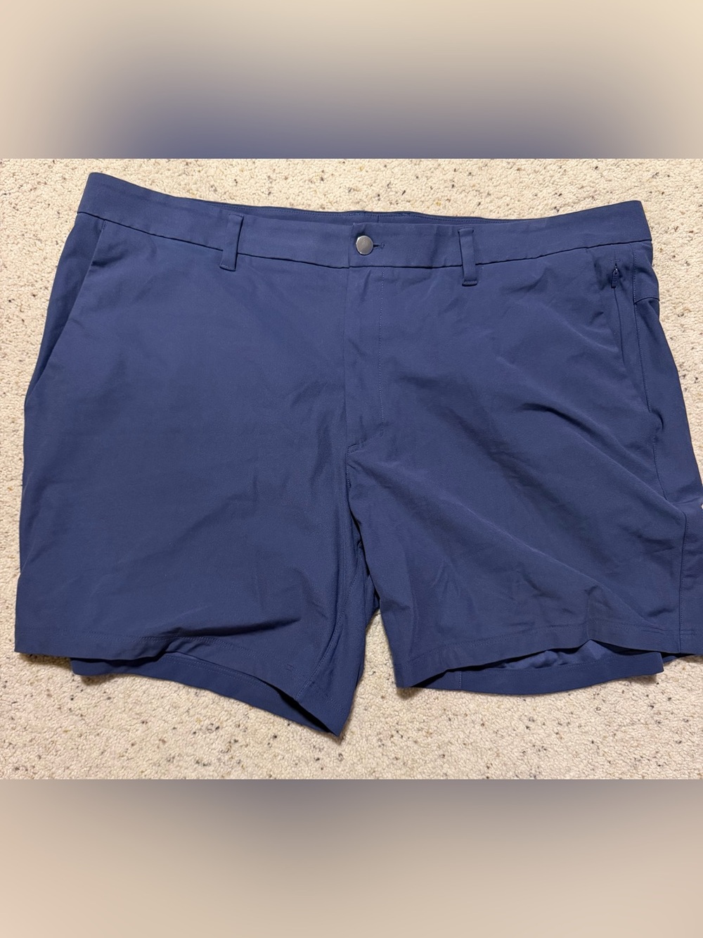 CRZ YOGA Men's Navy Blue Shorts 40W